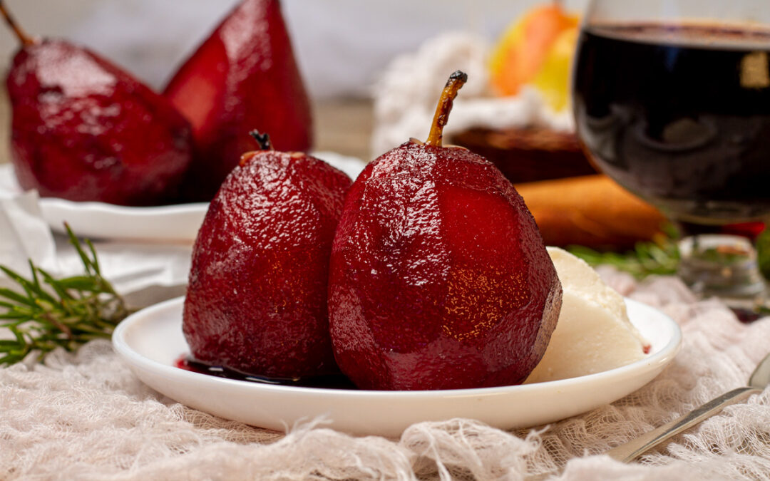 Peras al vino tinto: un postre sofisticado y elegante